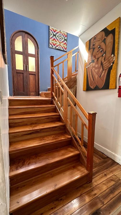 Campus Residencias Bed and Breakfast Quito Esterno foto